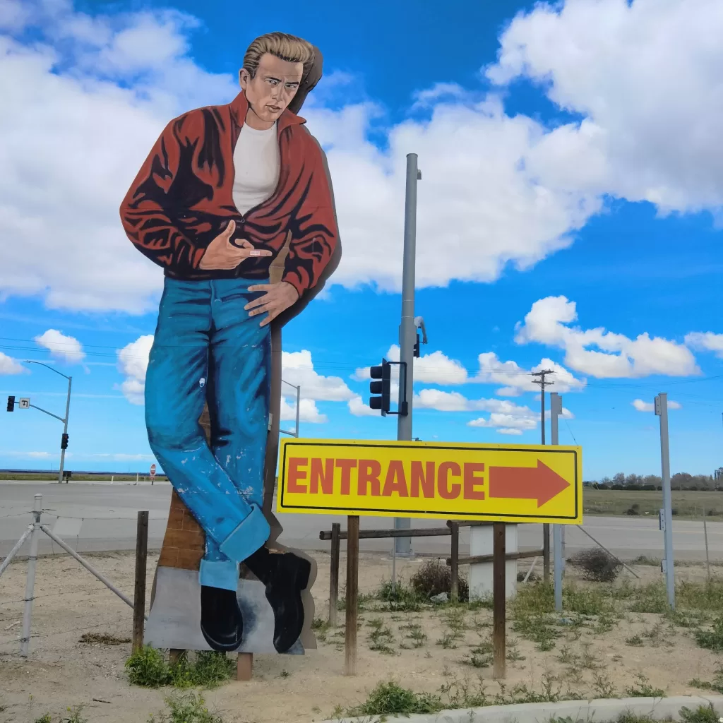 blackwell's corner James Dean sign