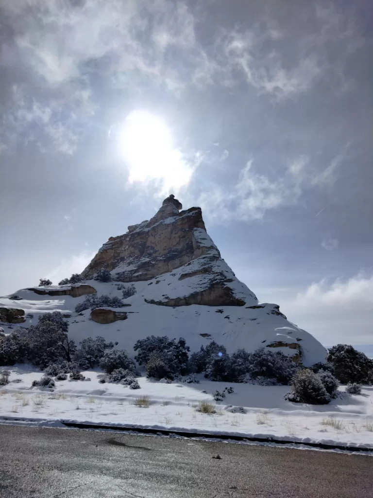 utah desert rocks with snow