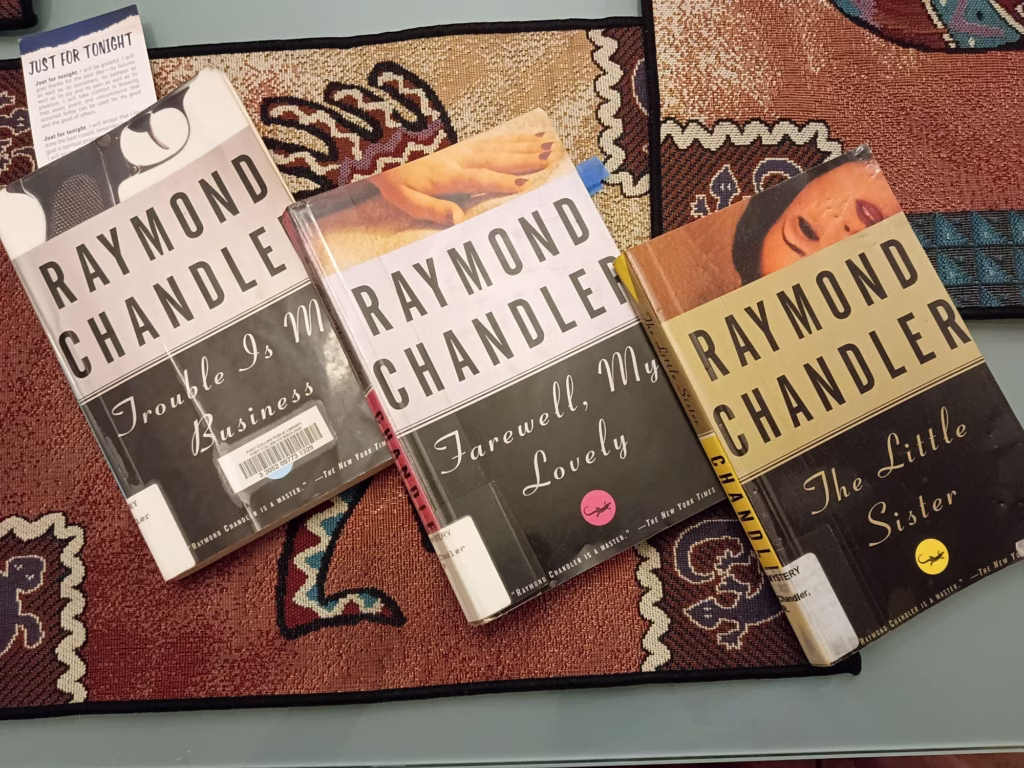 Raymond Chandler, Phillip Marlowe, Hard Boiled Crime Novels